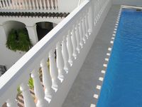 8 PISCINA APARTAMENTOS LA MUNDIAL EN MALAGA